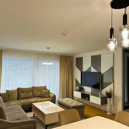 River Walk - Luxury Vip Ilidza Apartman *