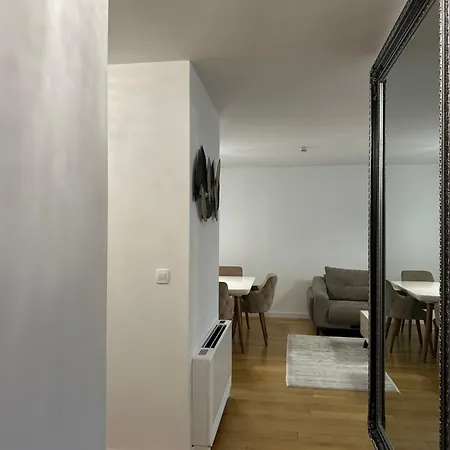 River Walk - Luxury Vip Ilidza Apartman *